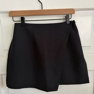 Abercrombie & Fitch Black Mini Skirt
